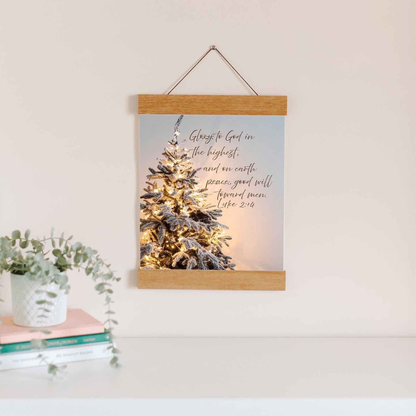 “Glory to God in the Highest” Christmas Hanging Canvas – Faith, Peace & Family Legacy Decor